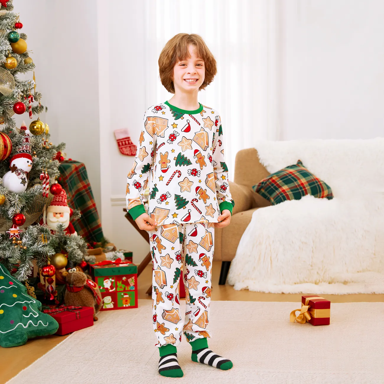 Gingerbread House Pajamas Matching Family Green Christmas PJs Sets