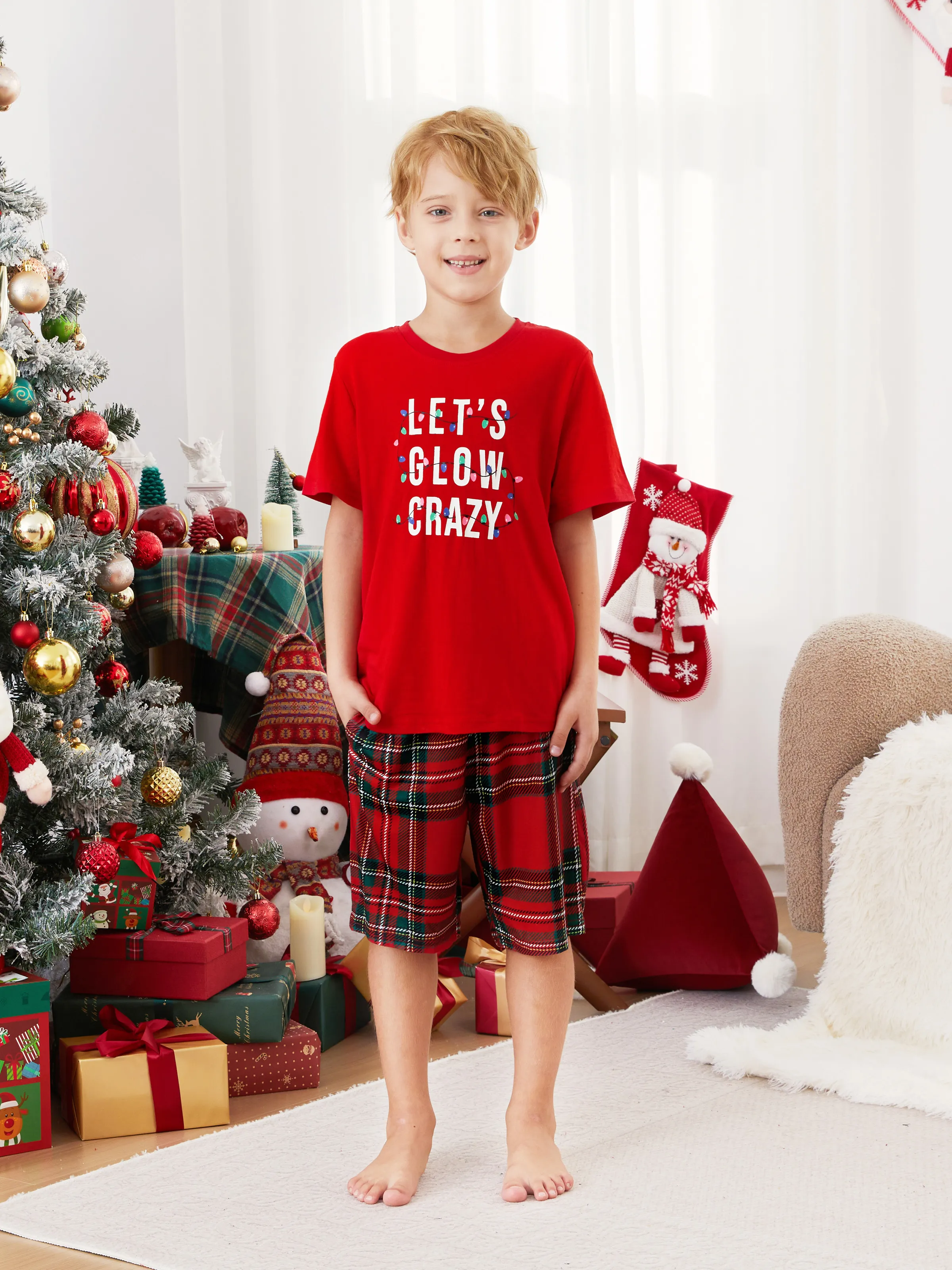 

Christmas Family Short Sleeves Glow in the Dark Plaid Christmas Light Plaid Shorts Pajamas Sets with Drawstring and Pockets