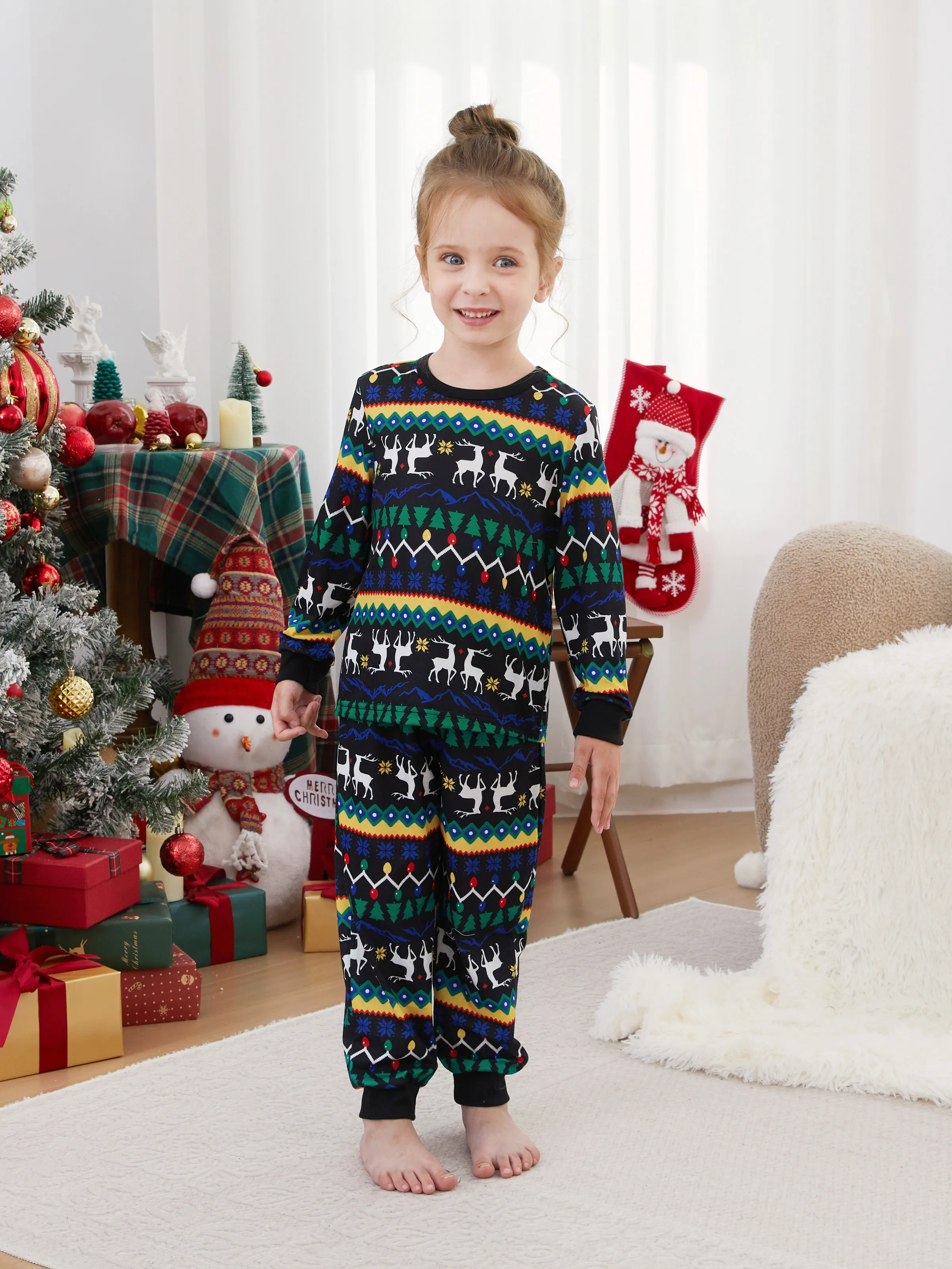 

Christmas Pajamas Family Matching Xmas Light & Reindeer Pattern Pajamas Sets