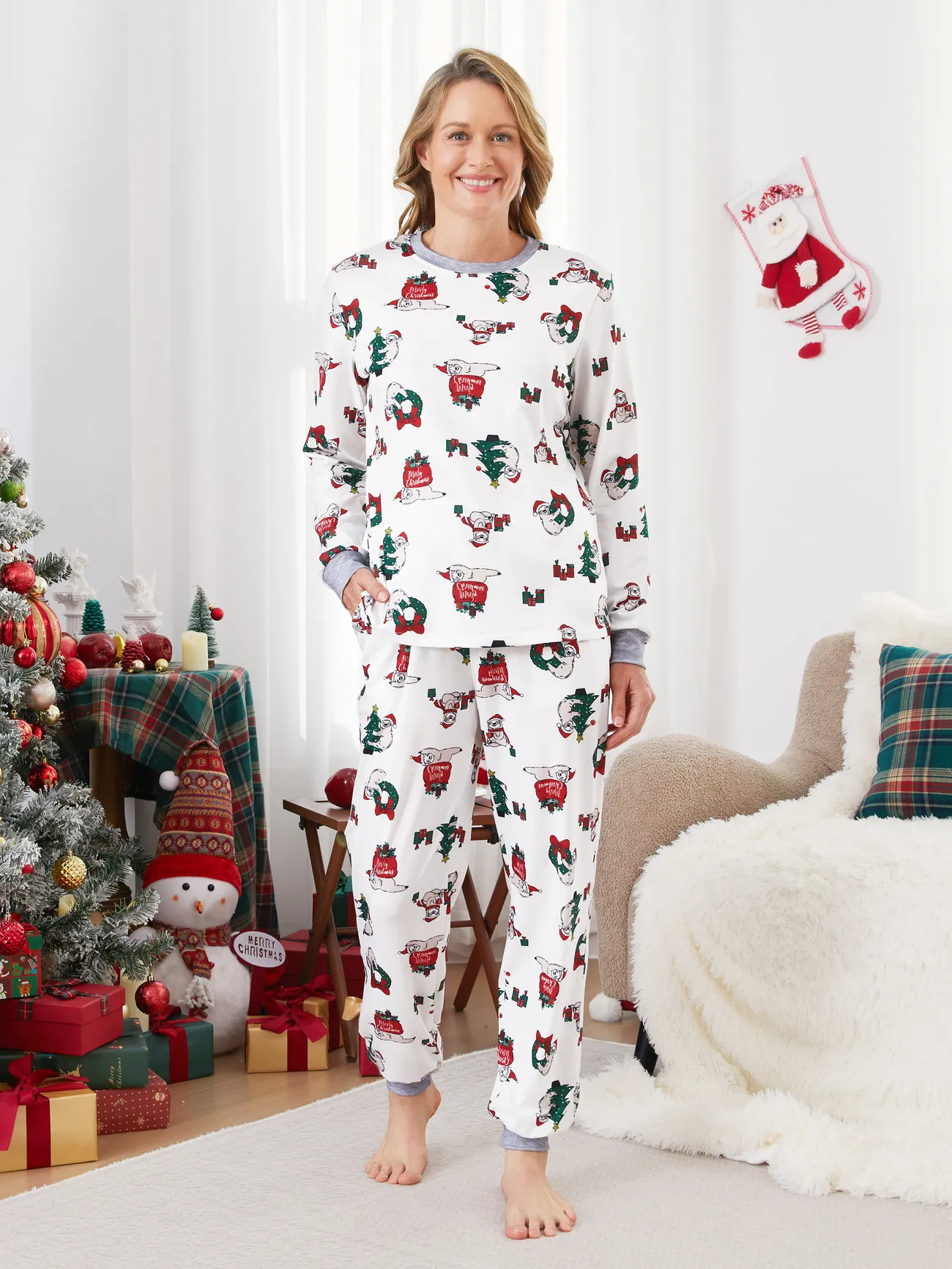 

Christmas Pajamas Family Matching Cutie Sloths Pattern Long Sleeves Pajamas Sets