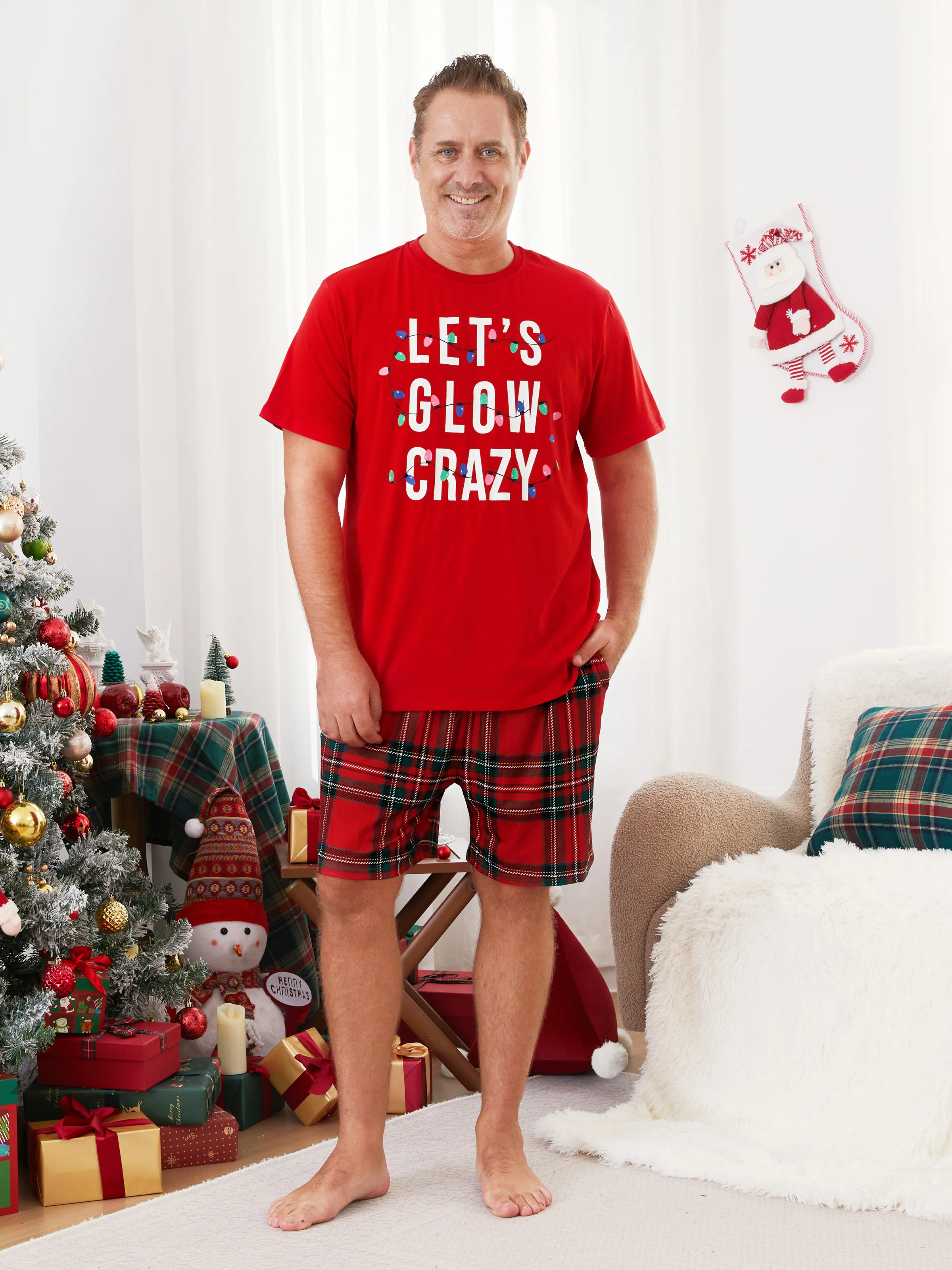 

Christmas Family Short Sleeves Glow in the Dark Plaid Christmas Light Plaid Shorts Pajamas Sets with Drawstring and Pockets