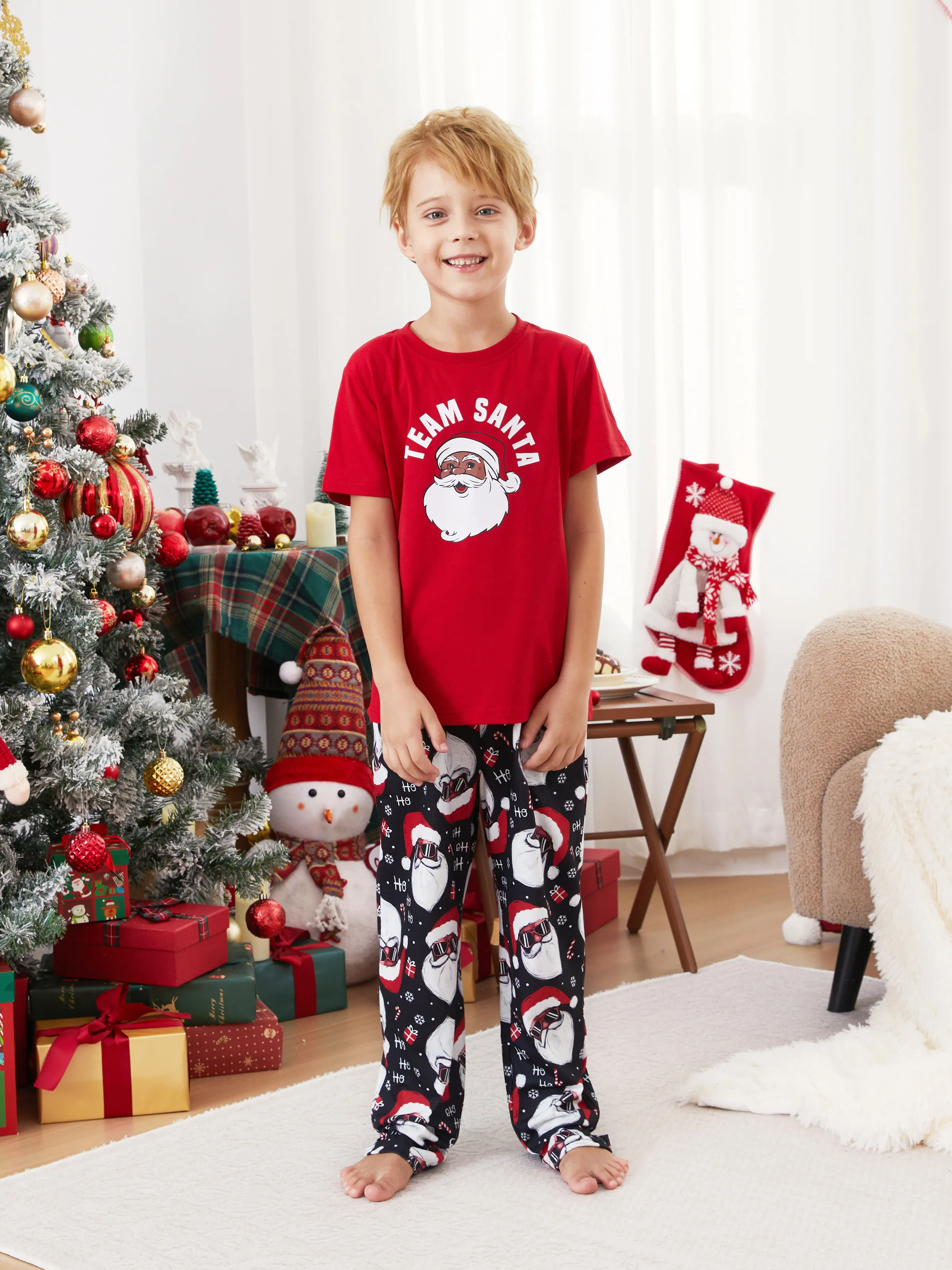 Pijama de Navidad Familia A Juego Fresco Negro Santa Claus Gráfico Mangas Cortas Conjuntos de Pijamas