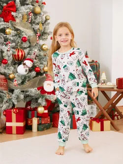 

Christmas Family Matching Long Sleeves Very Merry Green Tops Allover Pattern Pants Pajamas Sets ( Flame Resistant )