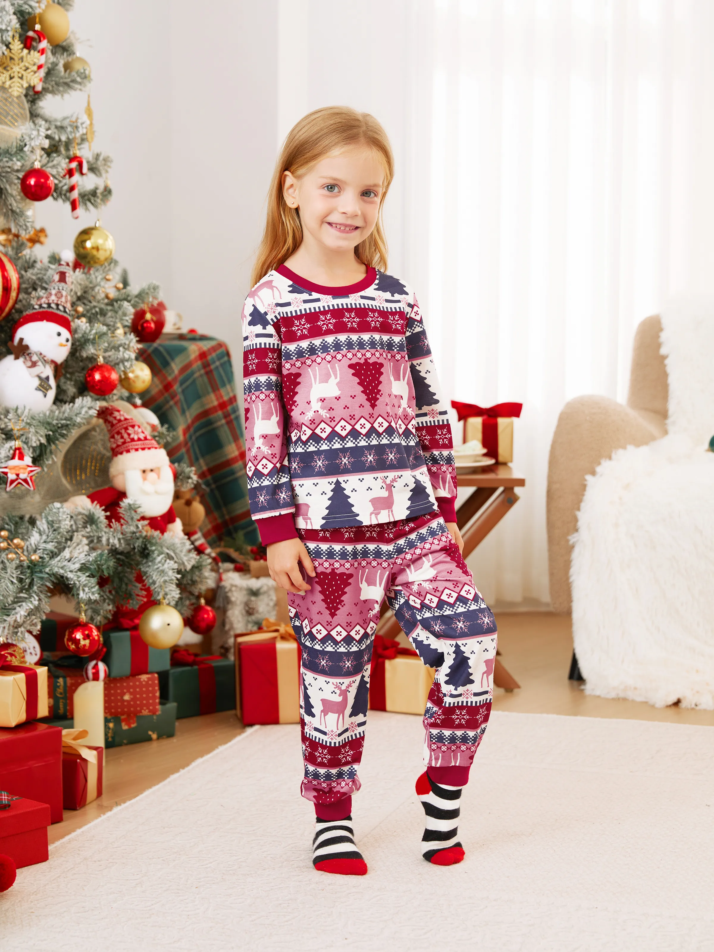 

Christmas Family Matching Red Reindeer/Christmas Tree Pattern Pajamas Sets with Pockets and Drawstring