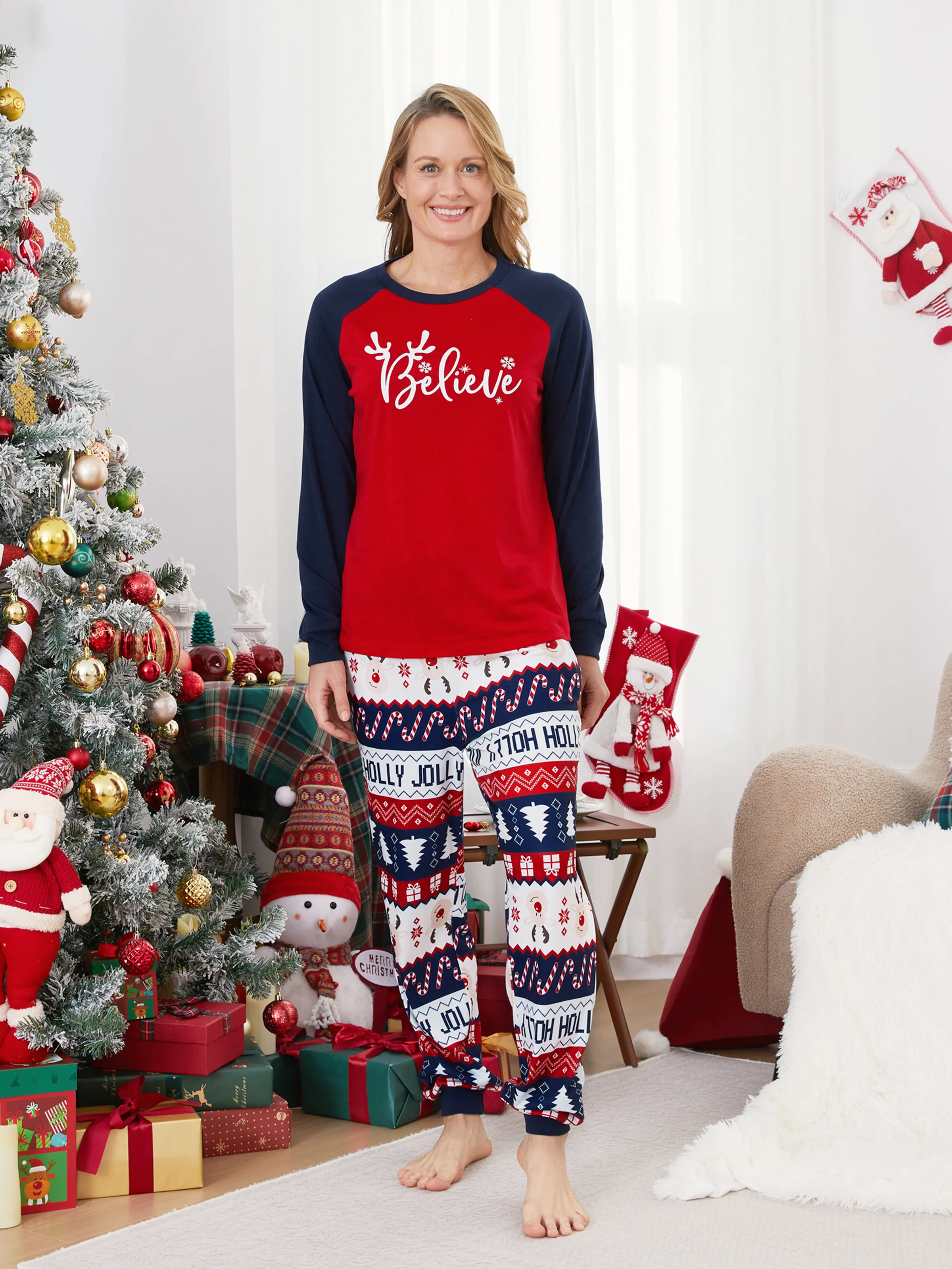 

Christmas Family Pajamas Sets Glow in the Dark Believe Magic Raglan Sleeves Top Allover Pattern Pants with Drawstring and String