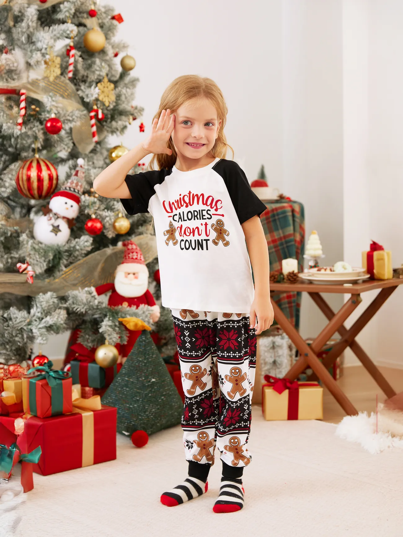 

Christmas Family Matching Gingerbread Man Print Short-sleeve Pajamas Sets