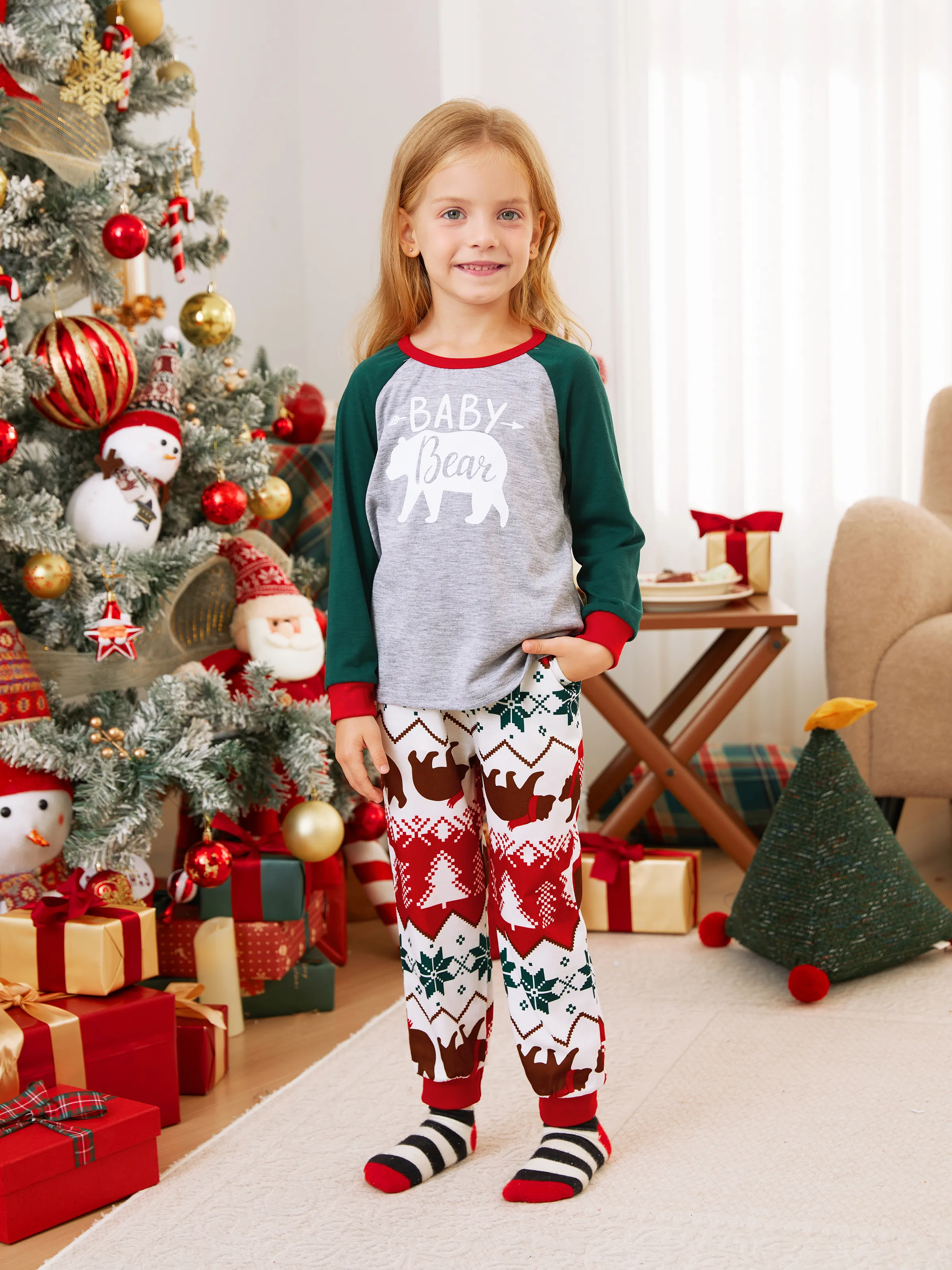 

Family Christmas Pajamas Raglan Sleeves Polar Bear Graphic Allover Pattern Pants PJS with Drawstring and Pockets