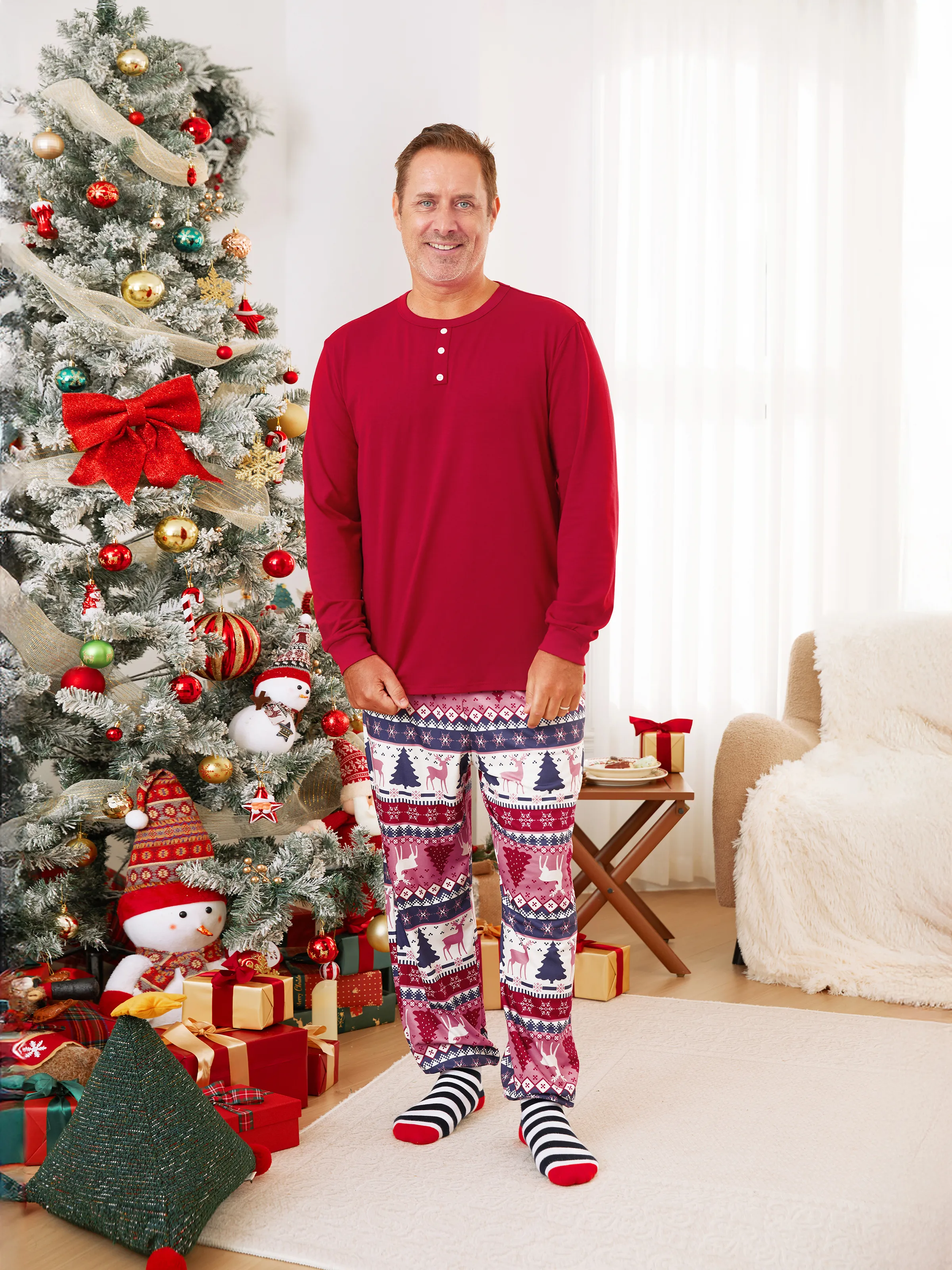 

Christmas Family Matching Red Reindeer/Christmas Tree Pattern Pajamas Sets with Pockets and Drawstring