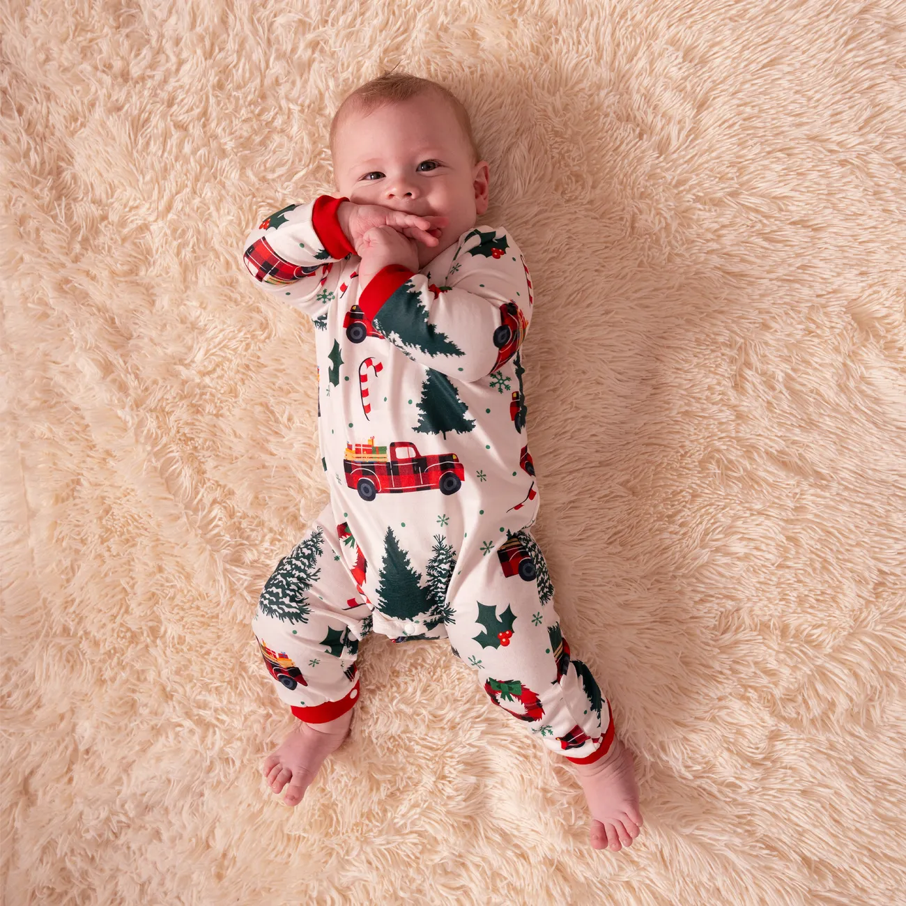 Christmas Family Matching Allover Xmas Tree & Car Print Long-sleeve Pajamas Sets