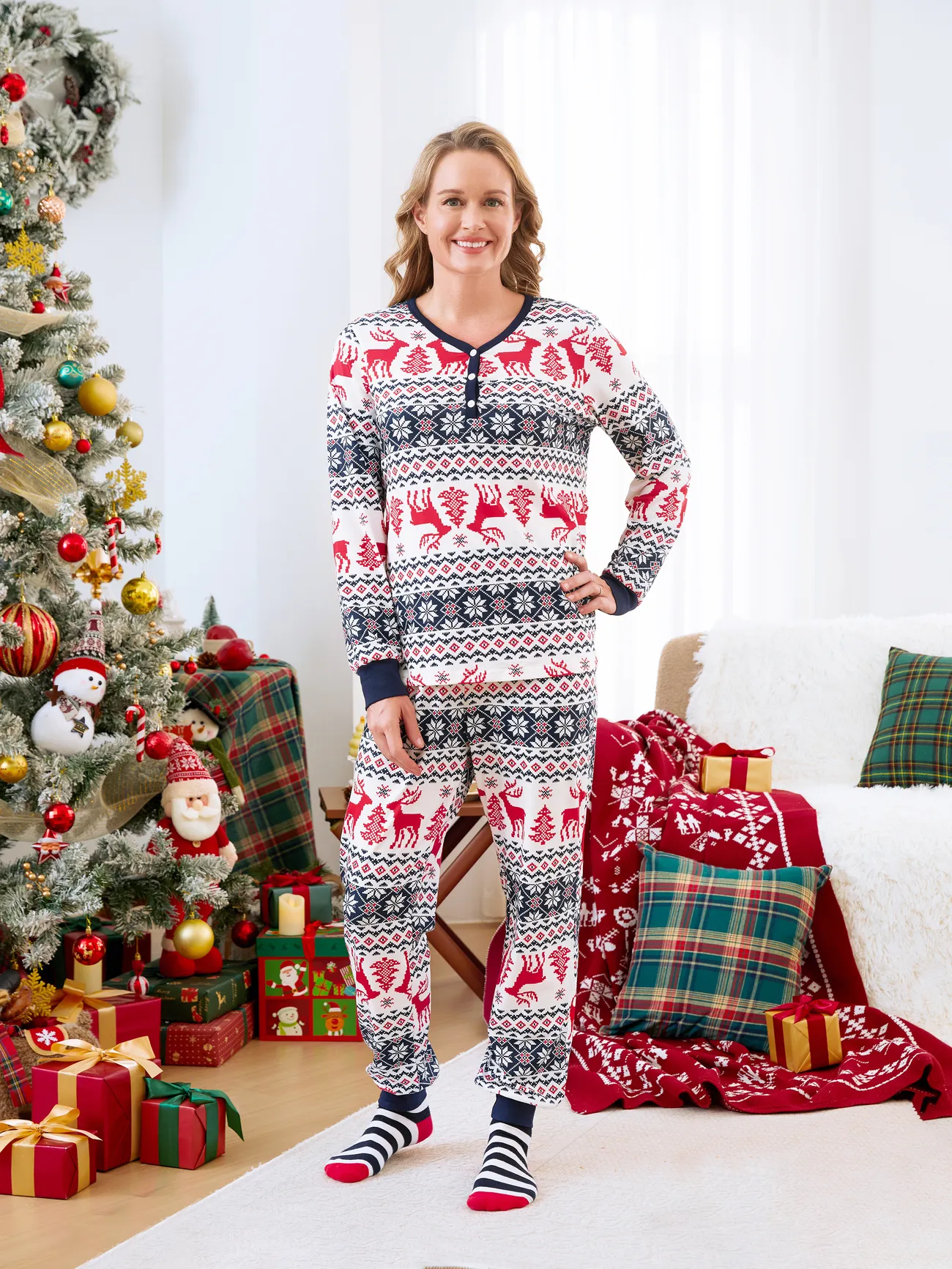 

Christmas Family Matching Allover Print Long-sleeve Pajamas Sets (Flame Resistant)