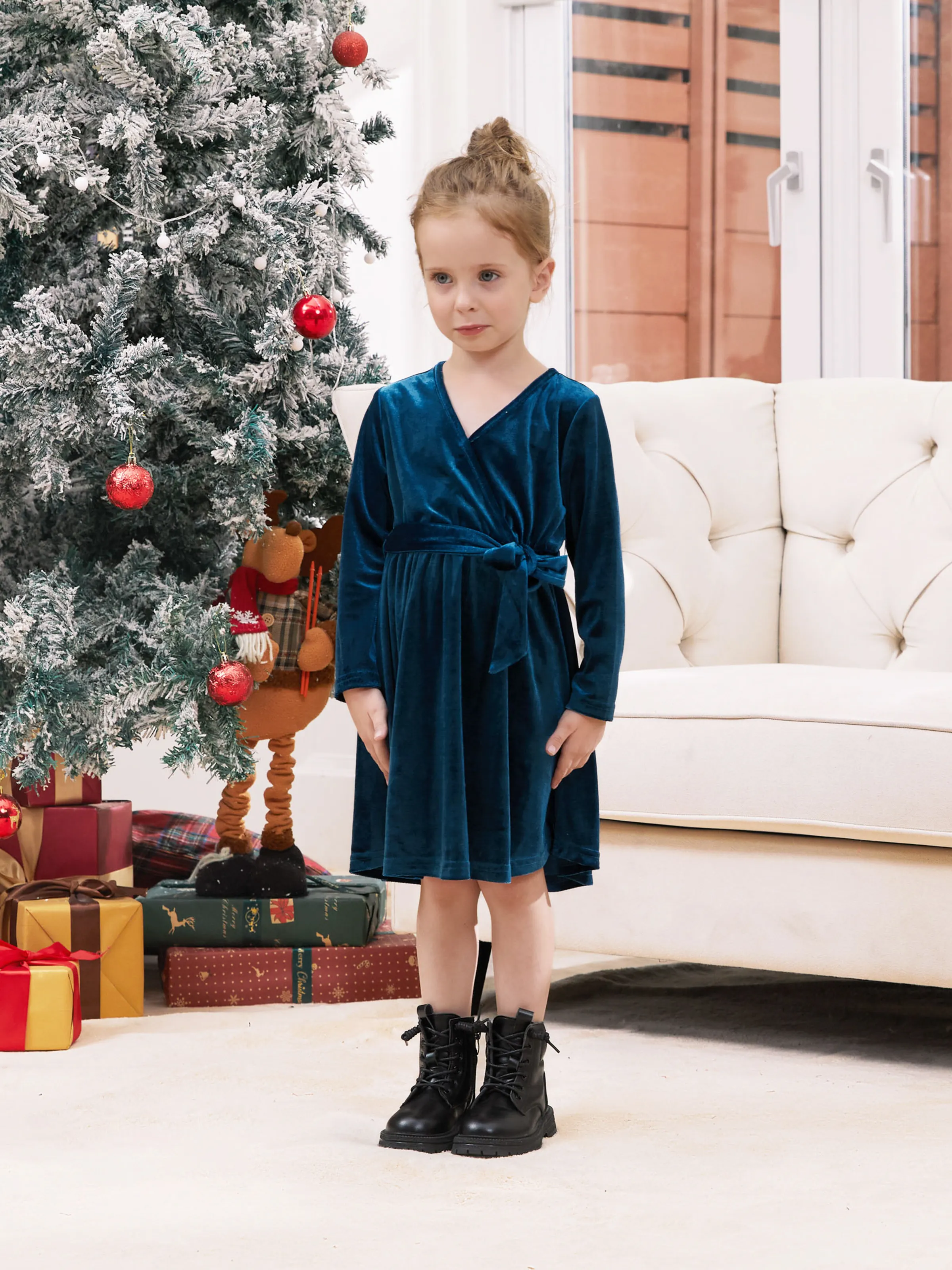 

Blue Matching Family Outfit Plaid Shirt and Velvet Dress (Long Sleeves)