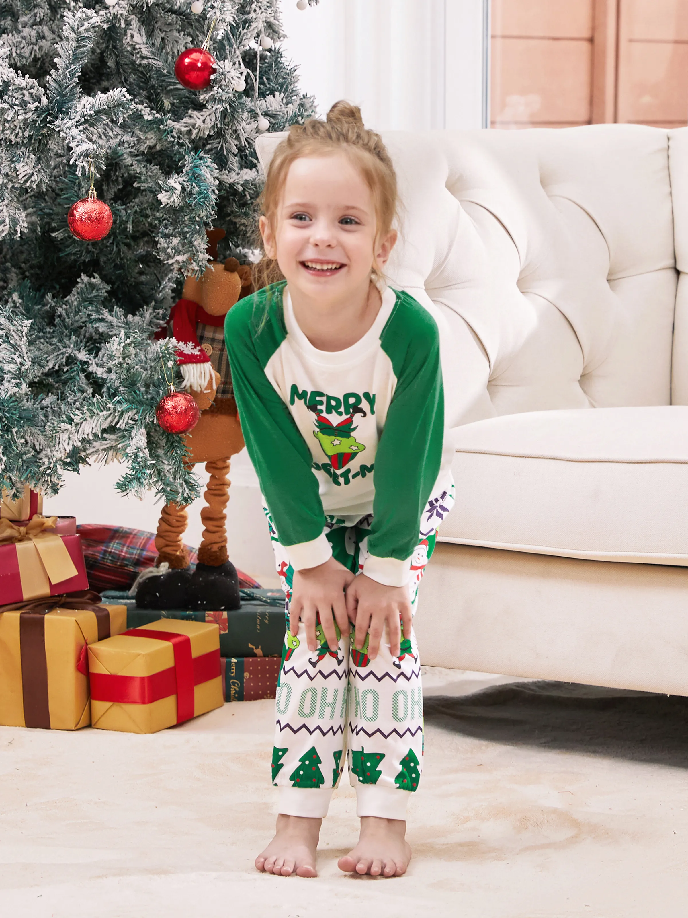 

Christmas Pajamas Matching Family Raglan Sleeves ELF Leg Cup Cake Graphic Pajamas Sets