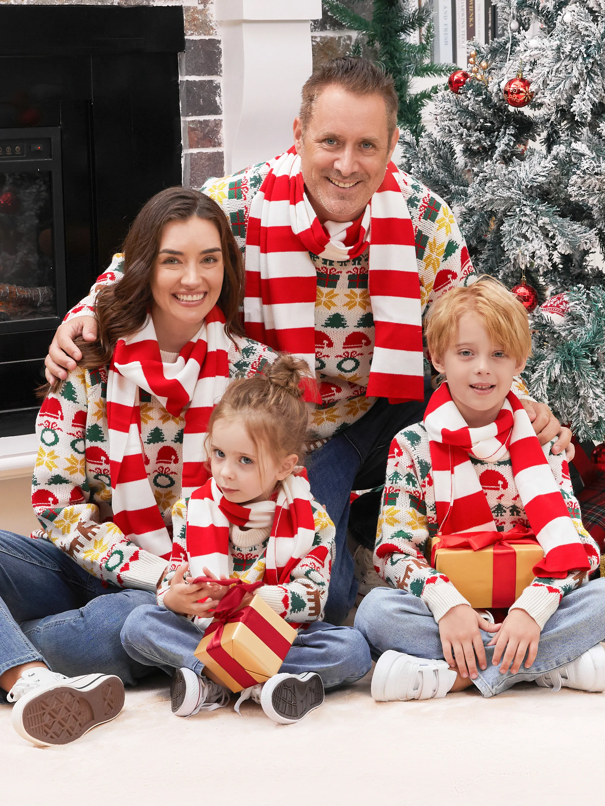  1-Piece Family Matching Classic Red Striped Scarf 