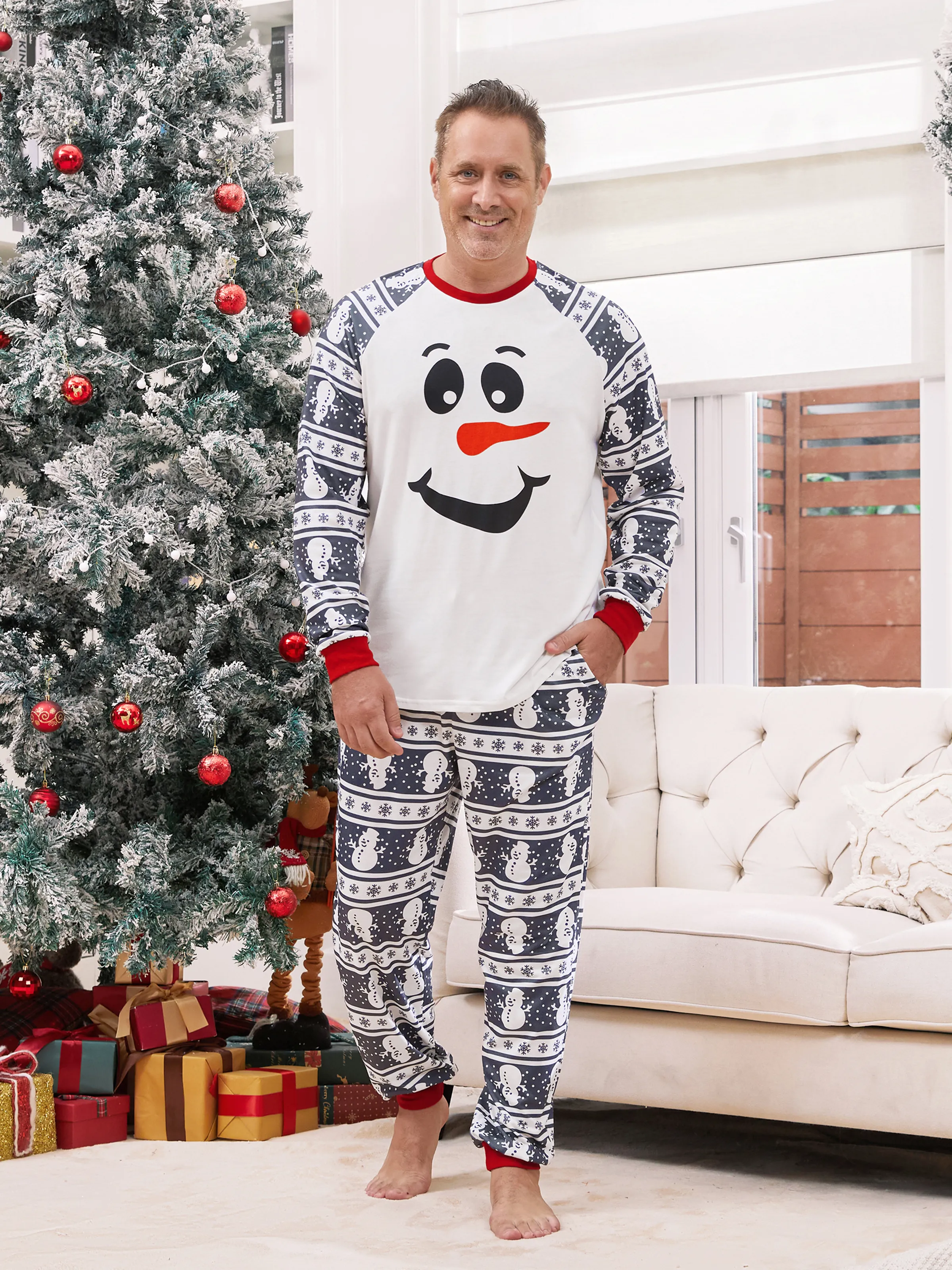 

Matching Christmas Pajamas Family Snowman Pattern Long Sleeves PJs Sets