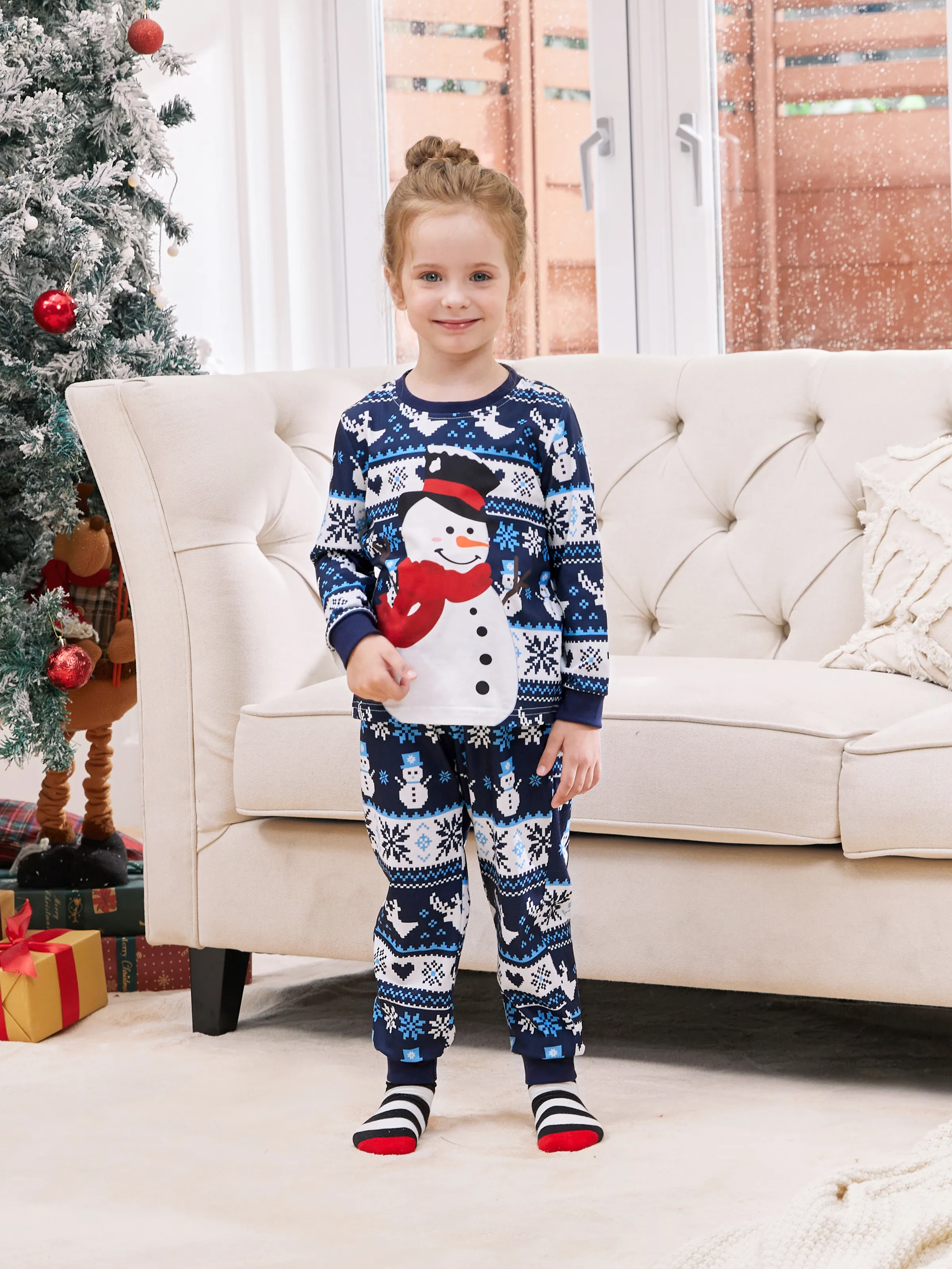 

Snowman Pajamas Allover Pattern Blue Christmas Pajamas (Long Sleeves)