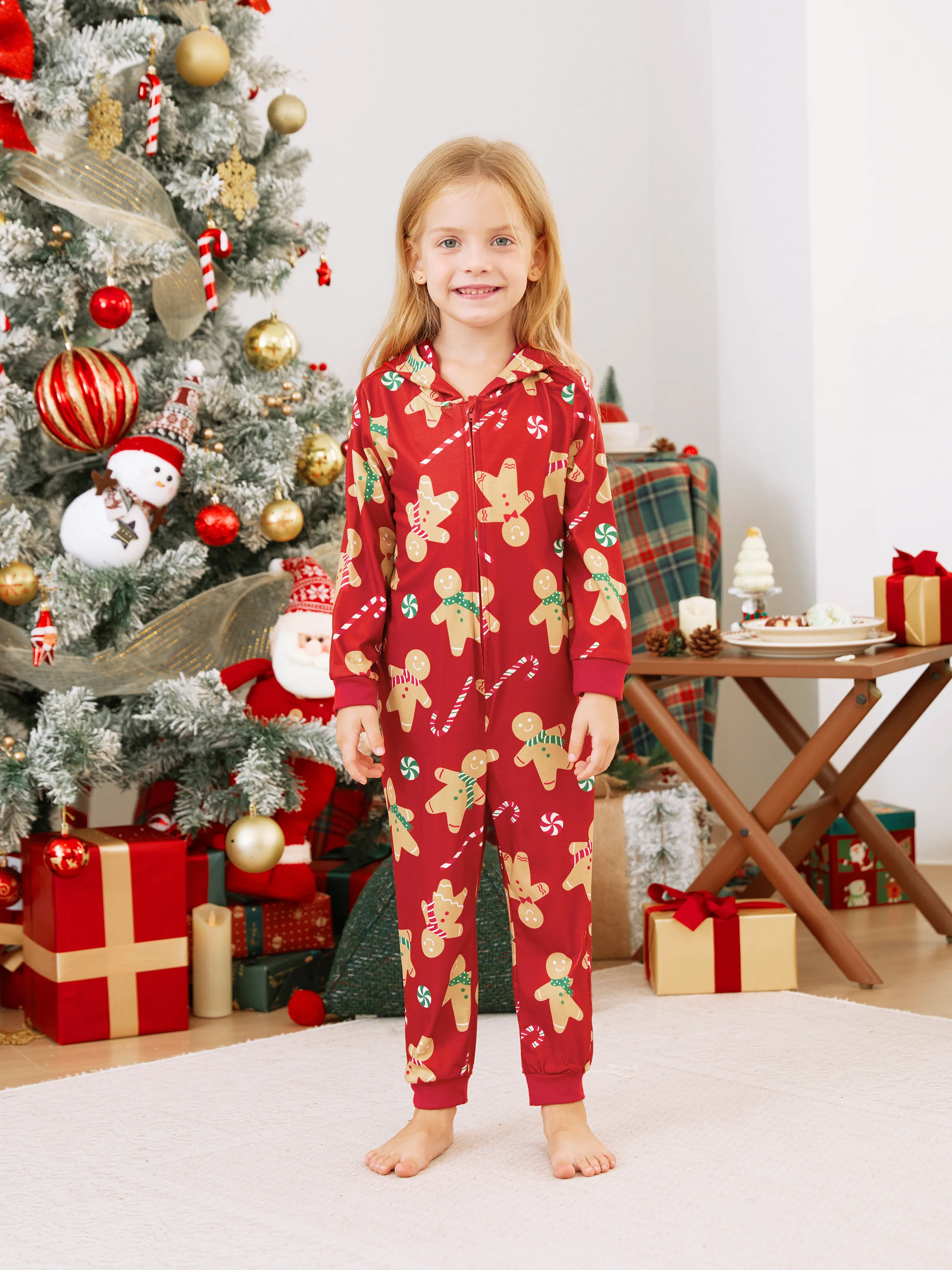 

Christmas Family Matching Pajamas Sets Gingerbread Man Pattern Onesies