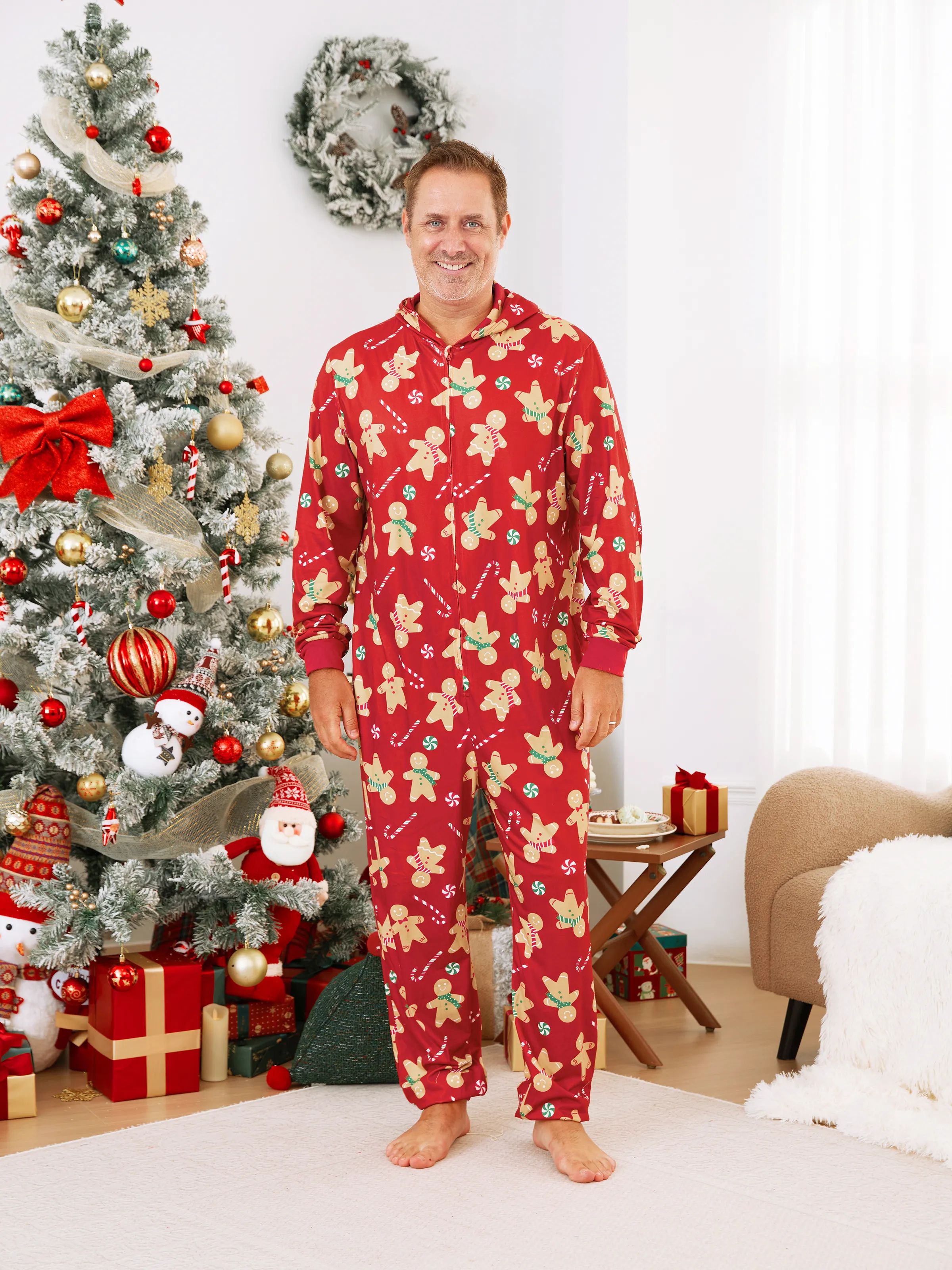 

Christmas Family Matching Pajamas Sets Gingerbread Man Pattern Onesies