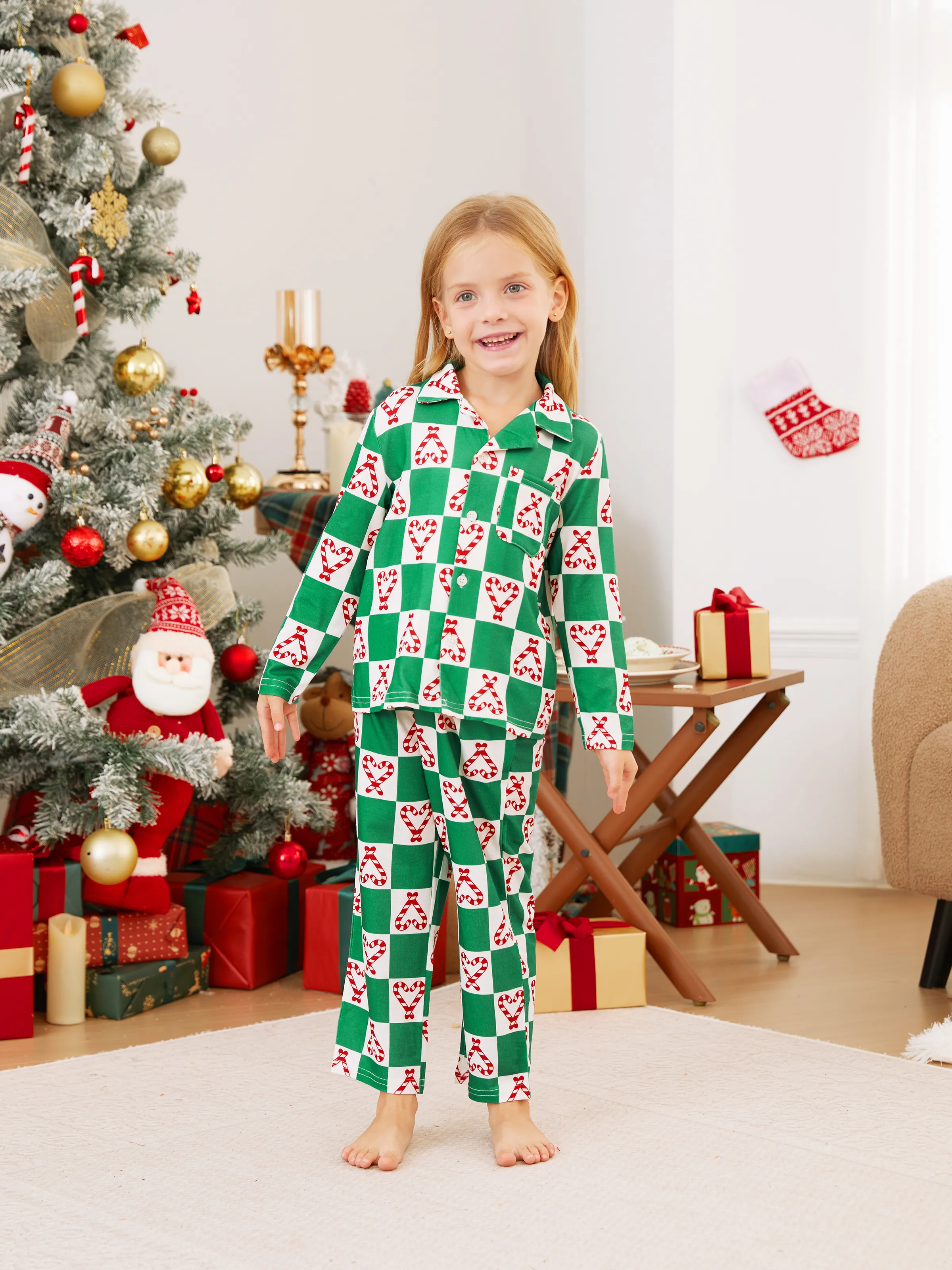 

Christmas Family Matching Green&White Checkered Plaid Candy Heart Design Collared Pajamas Sets