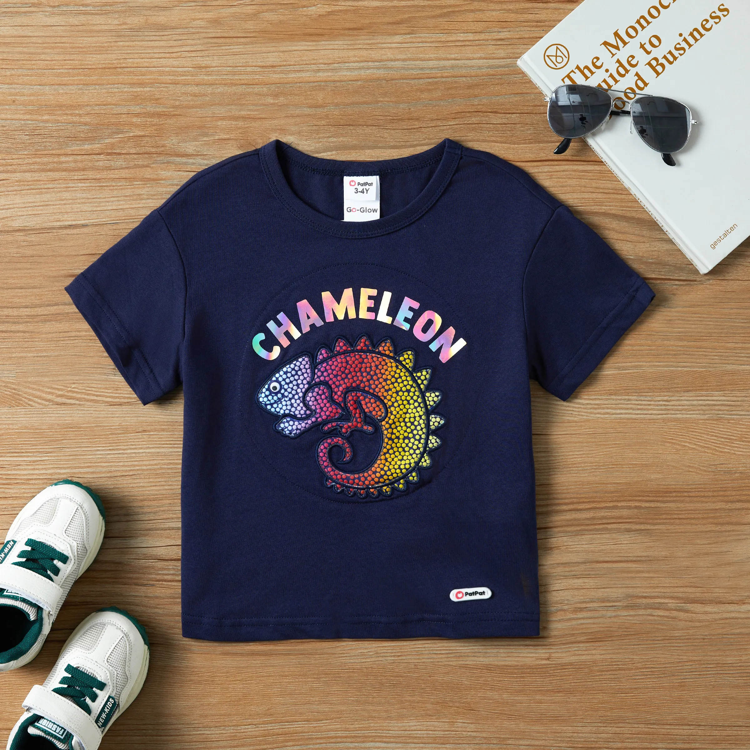 Go-Glow Illuminating T-shirt with Light Up Chameleon Including Controller (Built-In Battery) Navy big image 10