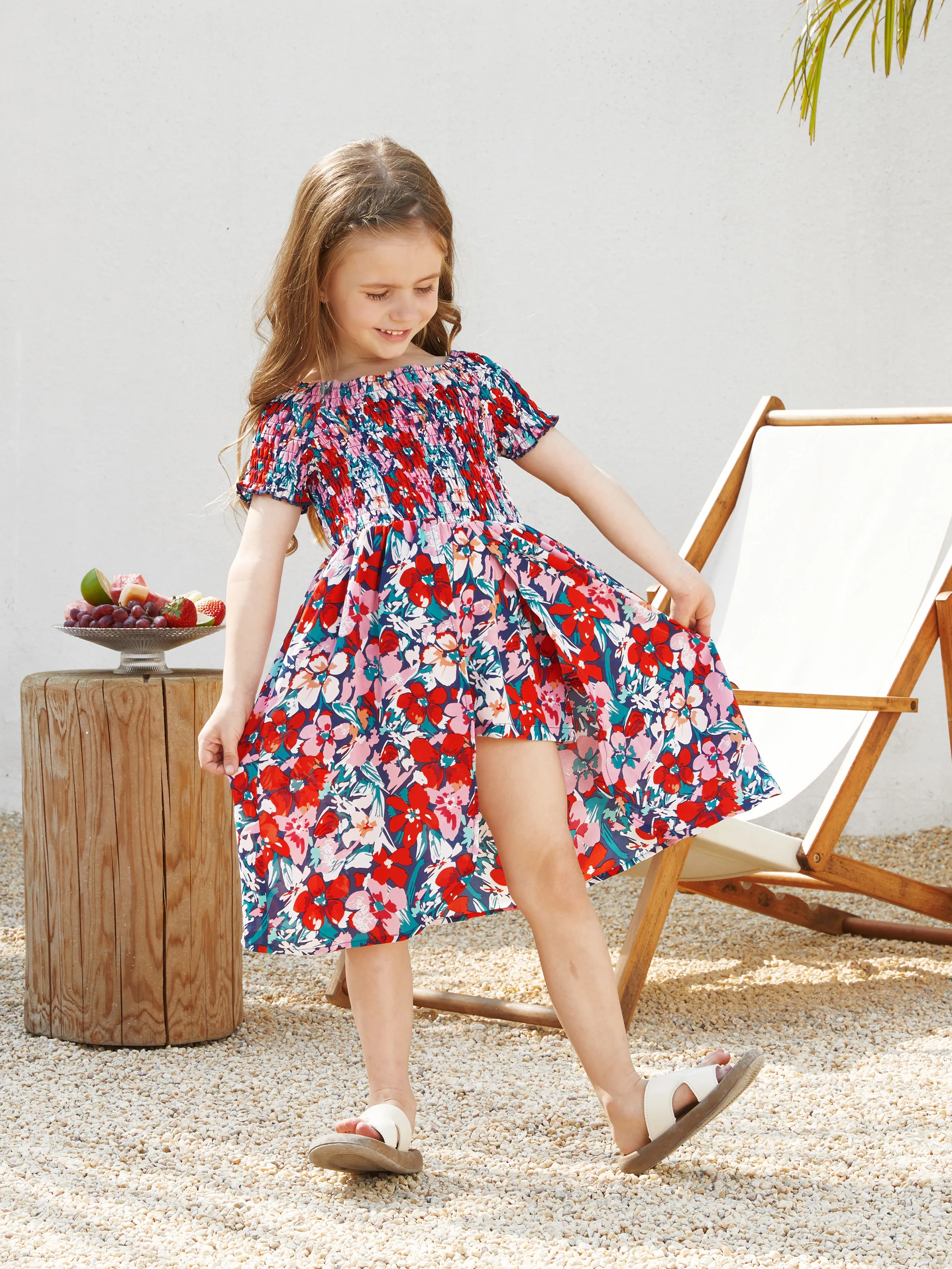 

Family Matching Floral Print Short-sleeve Shirt or Off Shoulder Smocking Dresses Set