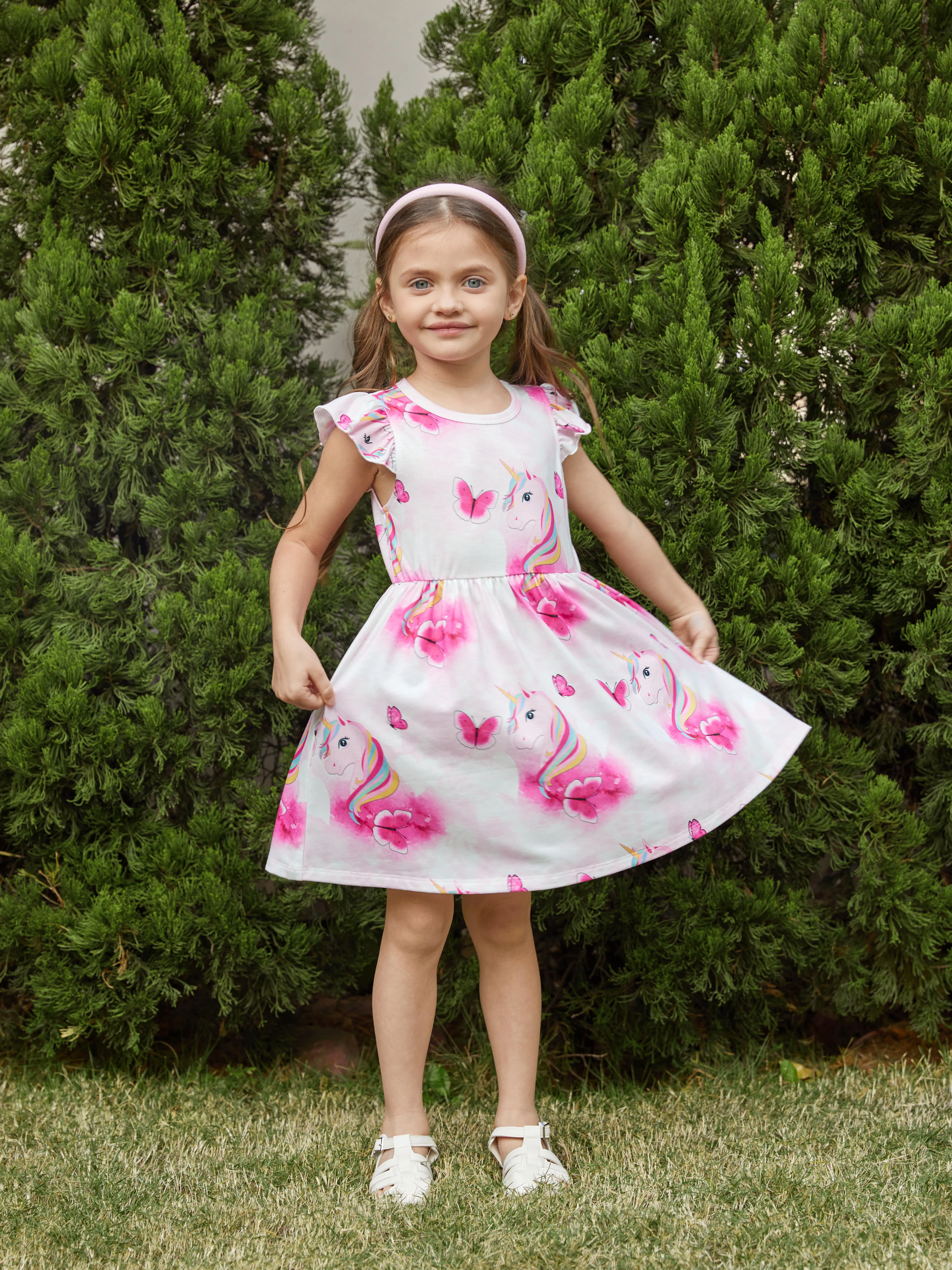 

Toddler Girl Unicorn Heart Print Flutter-sleeve Pink Dress