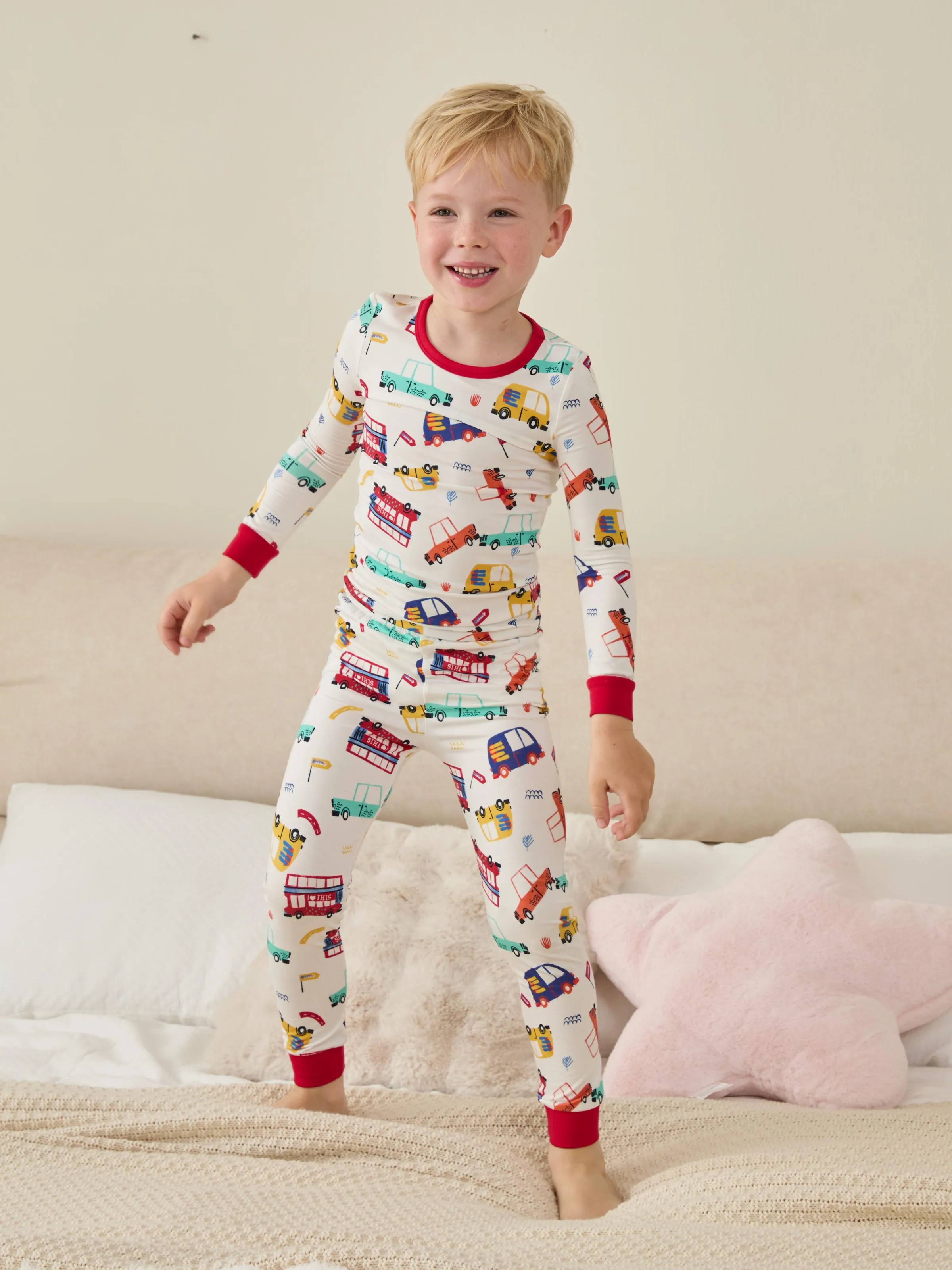 

Bamboo Viscose Baby/Toddler 2-Piece Childlike Animal Print Snug-Fitting Pajamas Set