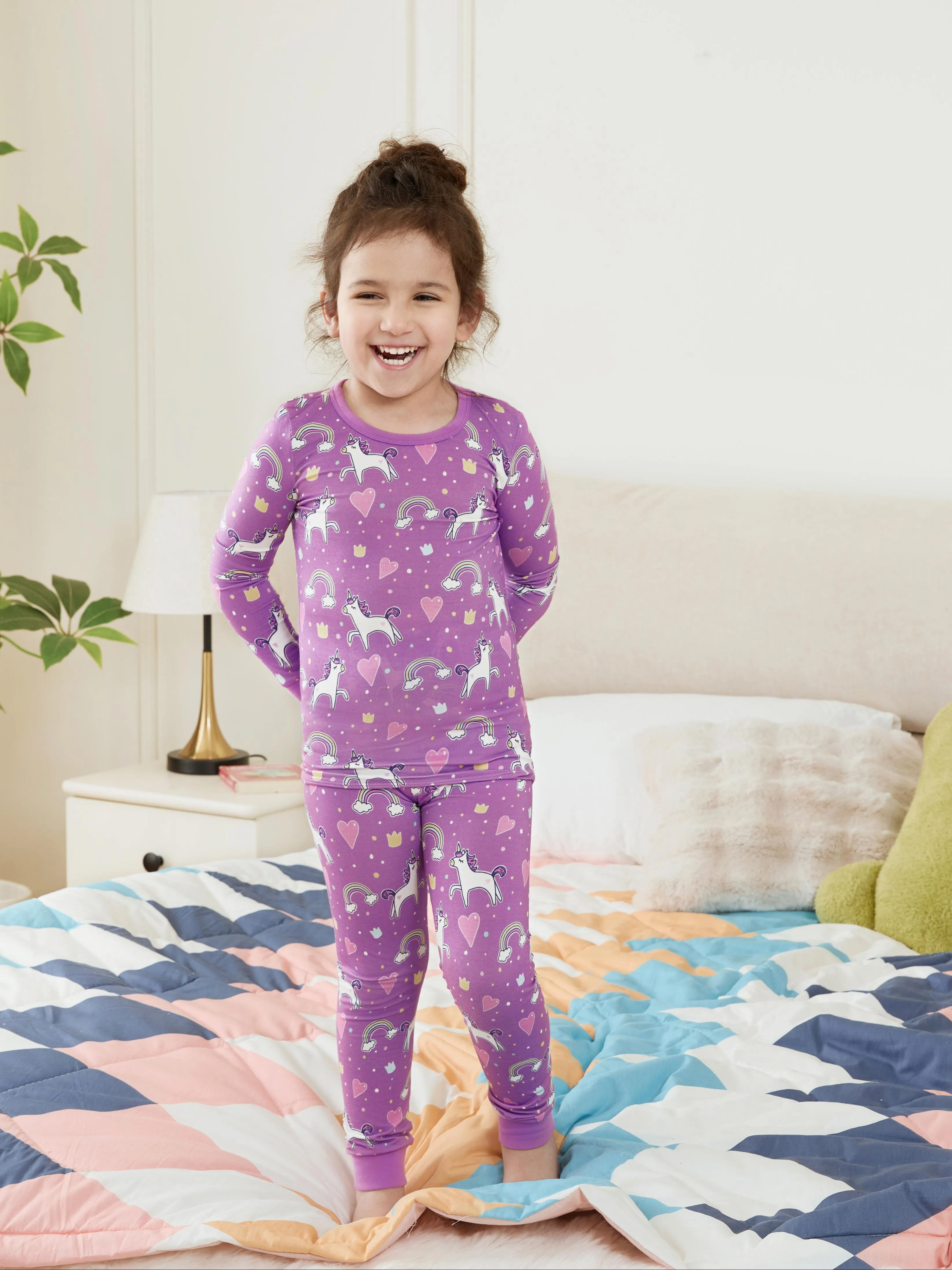 

Bamboo Viscose Baby/Toddler 2-Piece Childlike Animal Print Snug-Fitting Pajamas Set