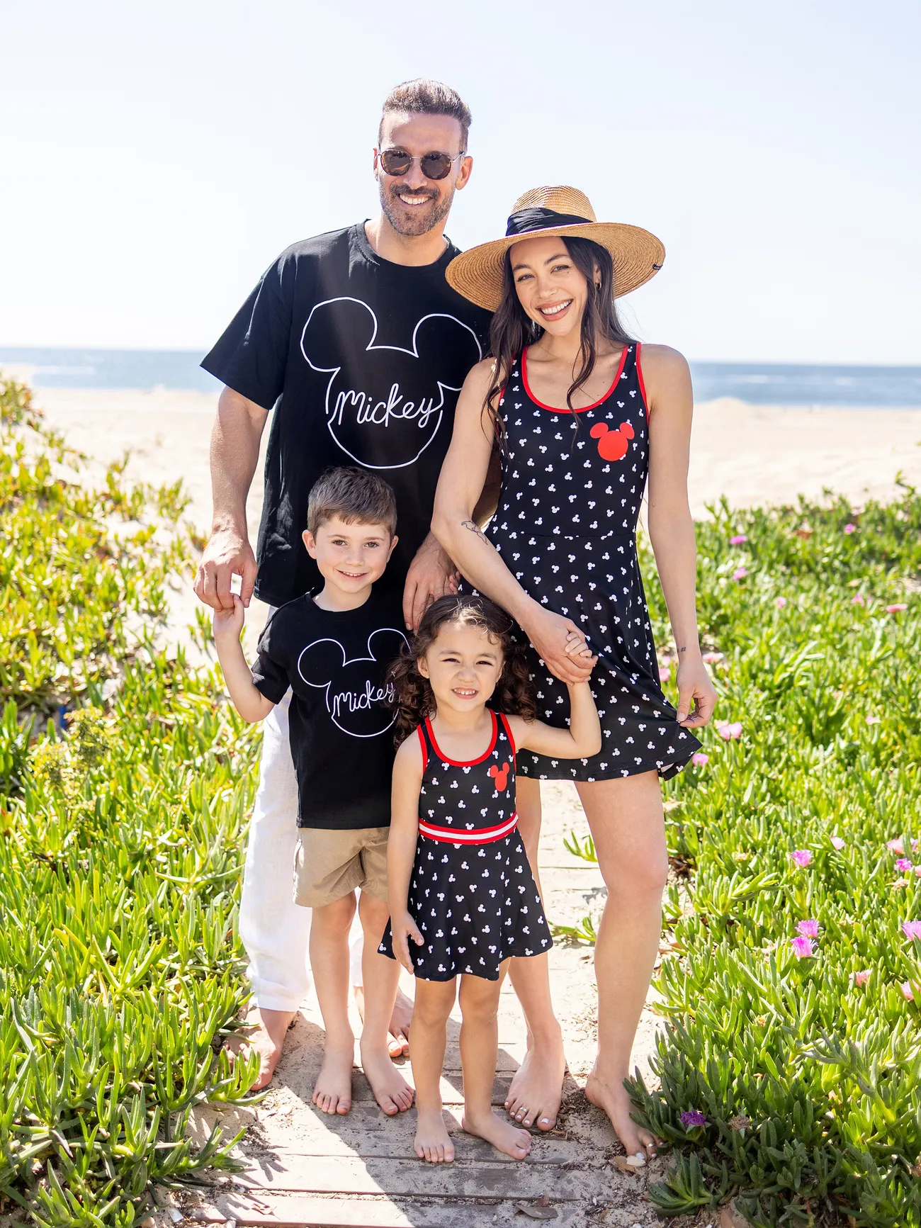 Women - Disney Mickey and Friends Family matching 1pc Mickey Mouse Allover Print Sporty Dress/Cotton Top /Romper
Expression Casual Suits Family Set 3pcs Cotton Unisex - Black - image 3