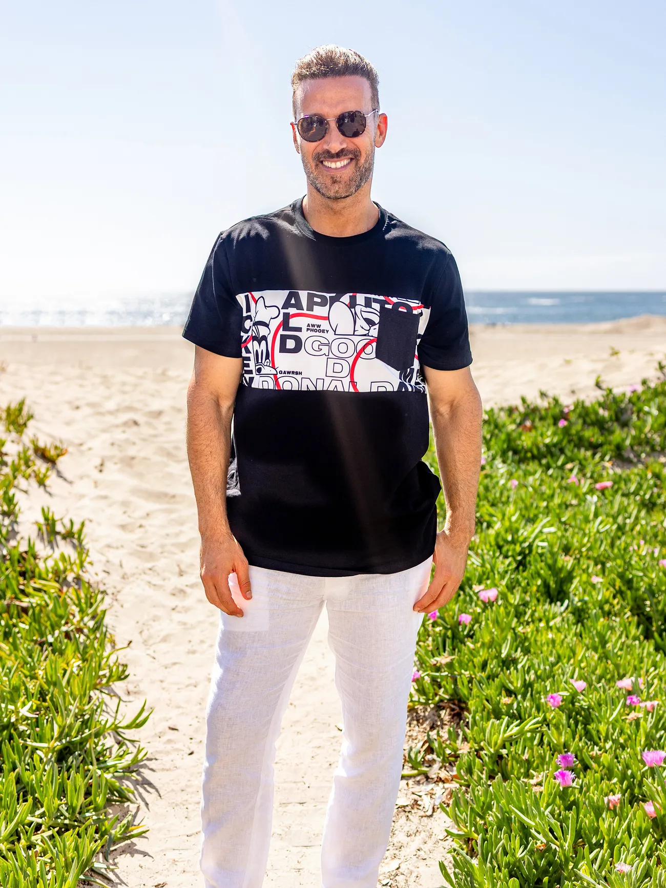 Men - Disney Mickey and Friends Family Matching Graffiti Casual Dress/T-shirt/jumpsuit - Black - image 25