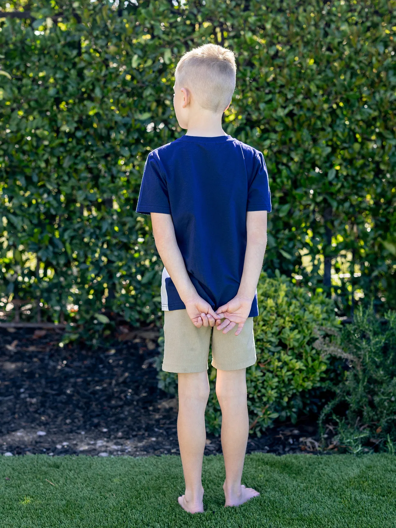 Boy - Family Matching Blue Colorblock Tee or Leaf Print Smocking Puff-sleeve Dress Set - Blue - image 18