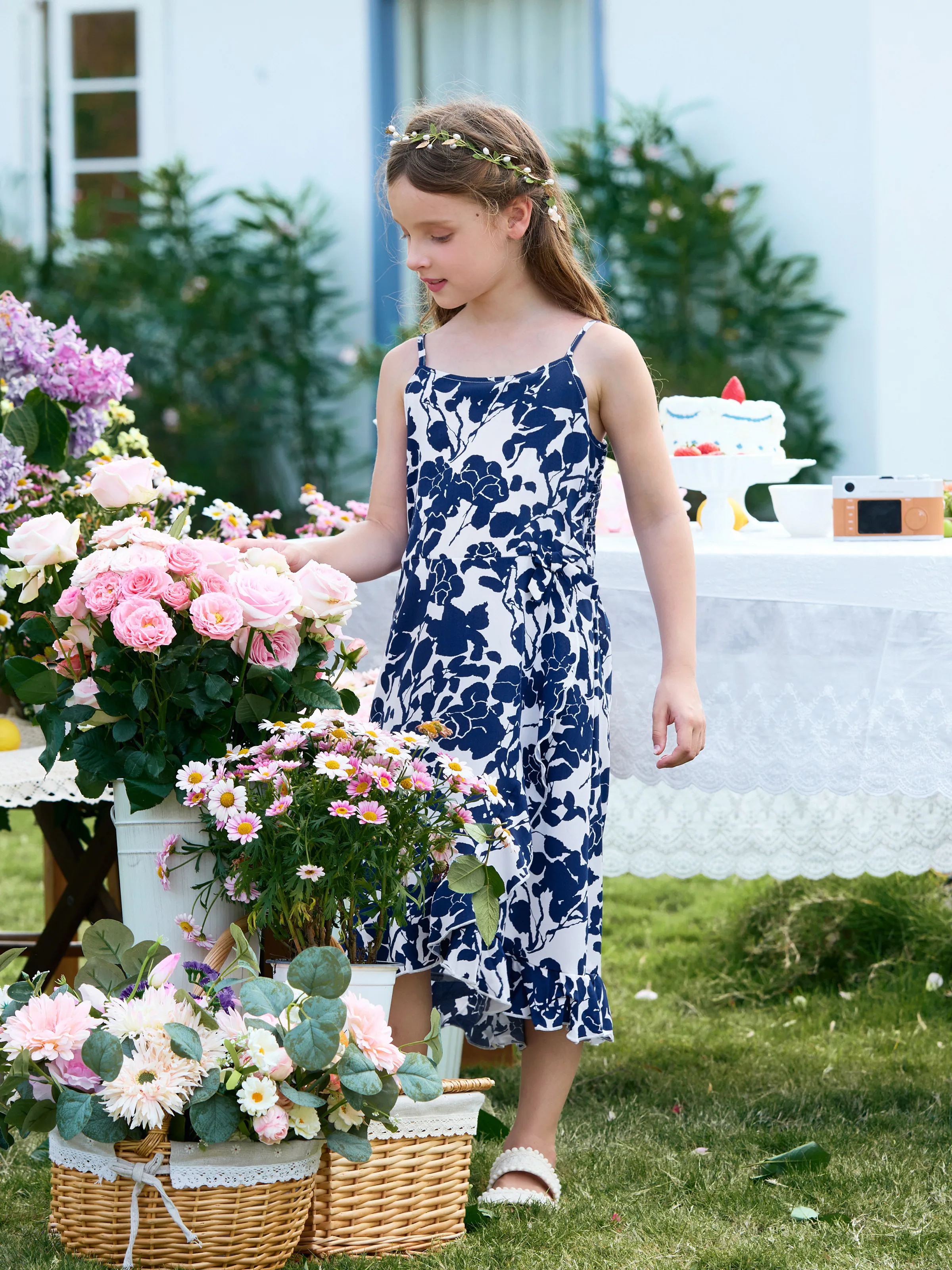 

Mommy and Me Floral Print Ruffle Trim Tulip Hem Cami Dresses