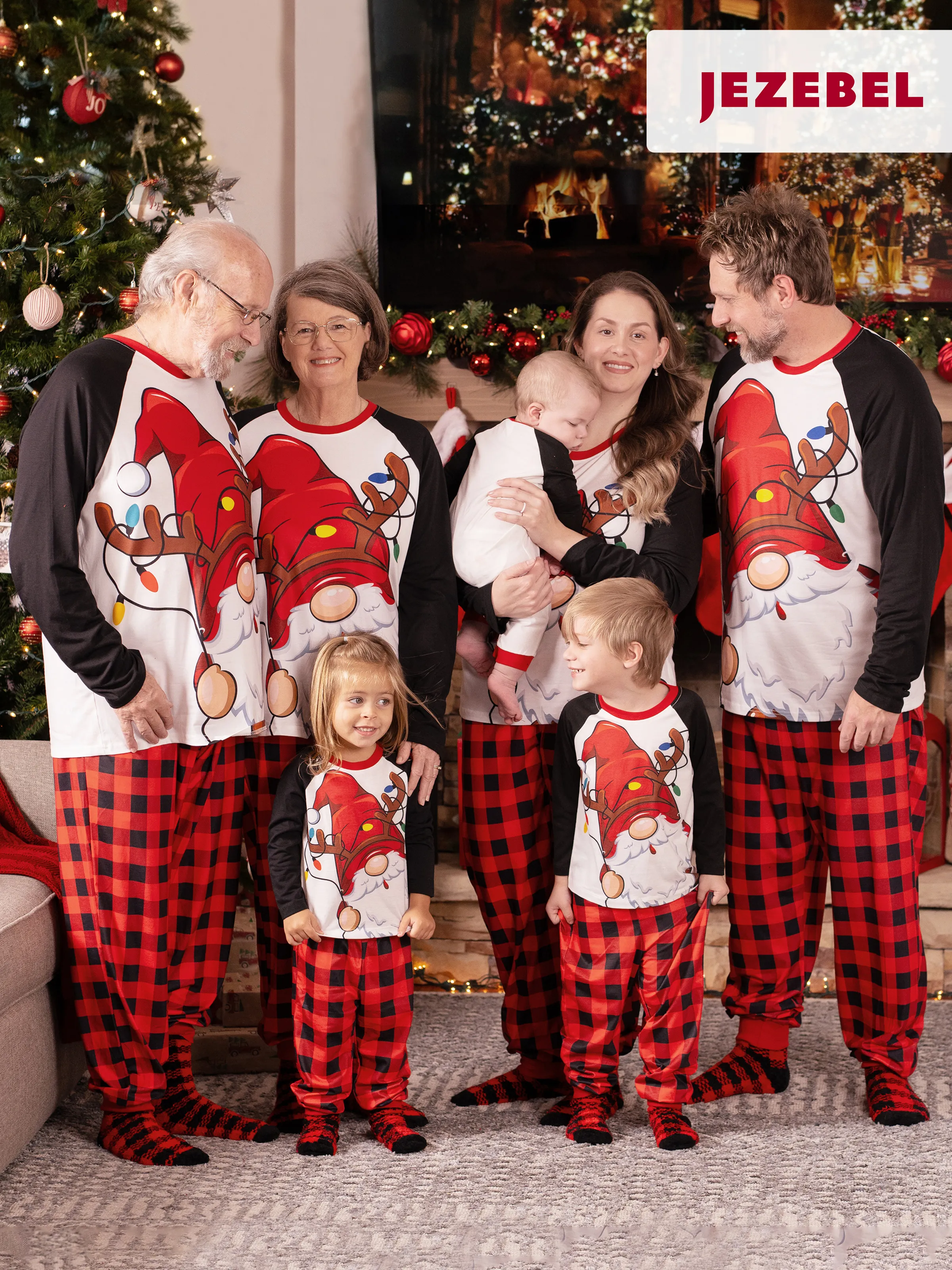 Family Christmas Pajamas Santas Gnome Red Black Pajamas Sets