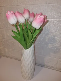 2er-Pack / 5er-Pack Tulpen Kunstblumen PU Real Touch Fake Tulpen Blumen für  Tisch Büro Hochzeit Esszimmer Heimdekoration Nur € 2,01 PatPat DE Mobil | Kunstblumen